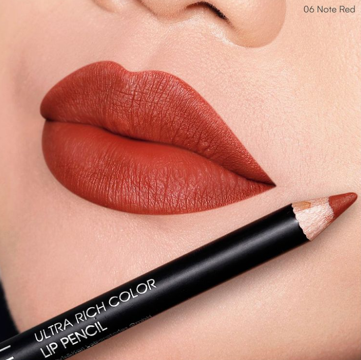 Lápiz De Labios - Ultra Rich Color Lip Pencil